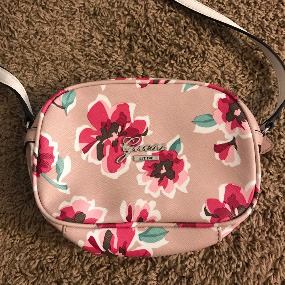 Guess Purse - Picture 2 of 2